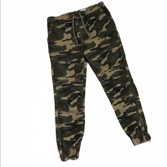 Aeropostale Pants - Aeropostale Camo Joggers